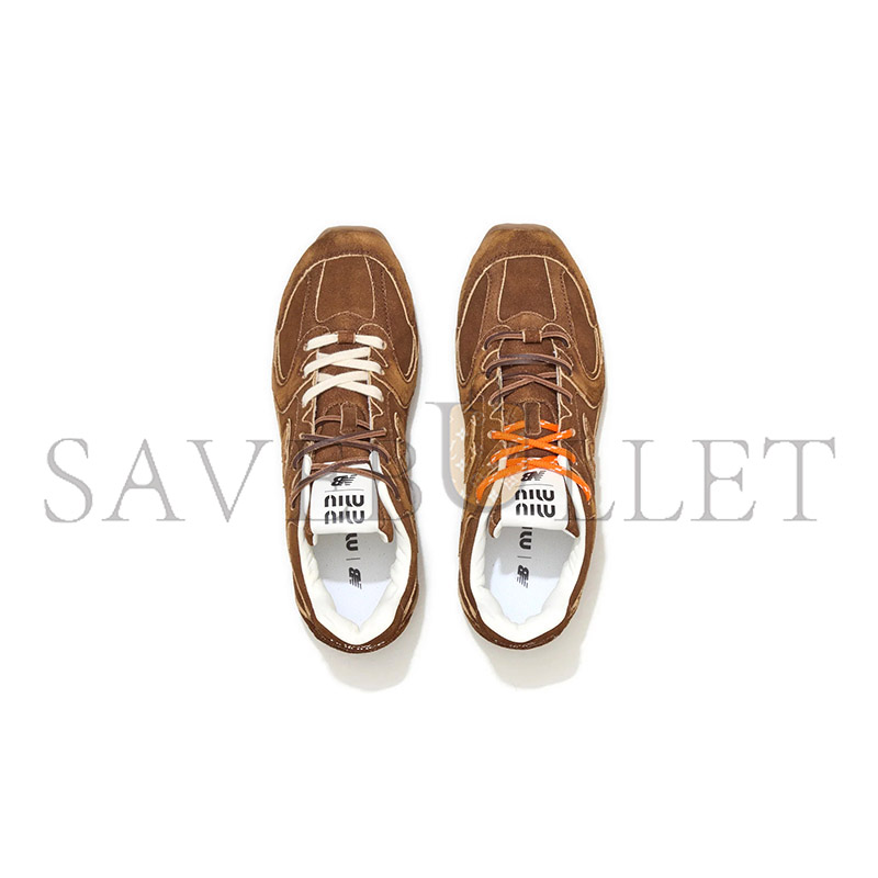 MIU MIU X NEW BALANCE 530 SL SUEDE SNEAKER IN CINNAMON 5E165E MIU MIU X NEW BALANCE 530 SL SUEDE SNEAKER IN CINNAMON 5E165E